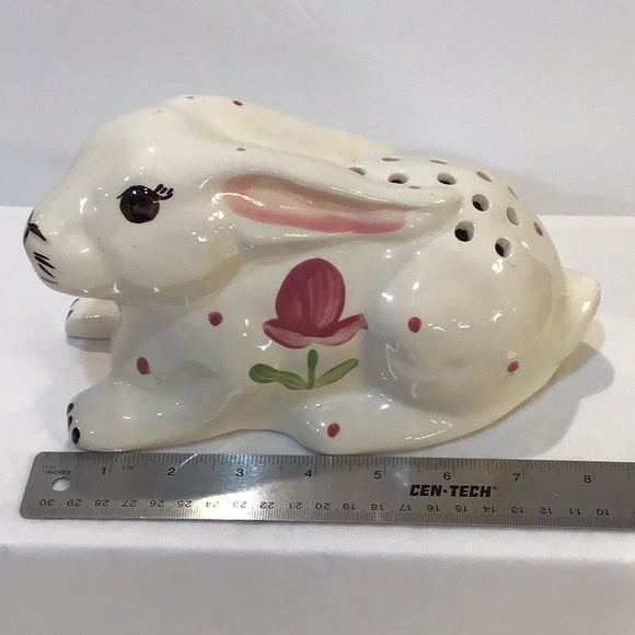 Bunny love!  Beautiful hand painted 9” potpourri bunny rabbit, EUC - Picture 7 of 7